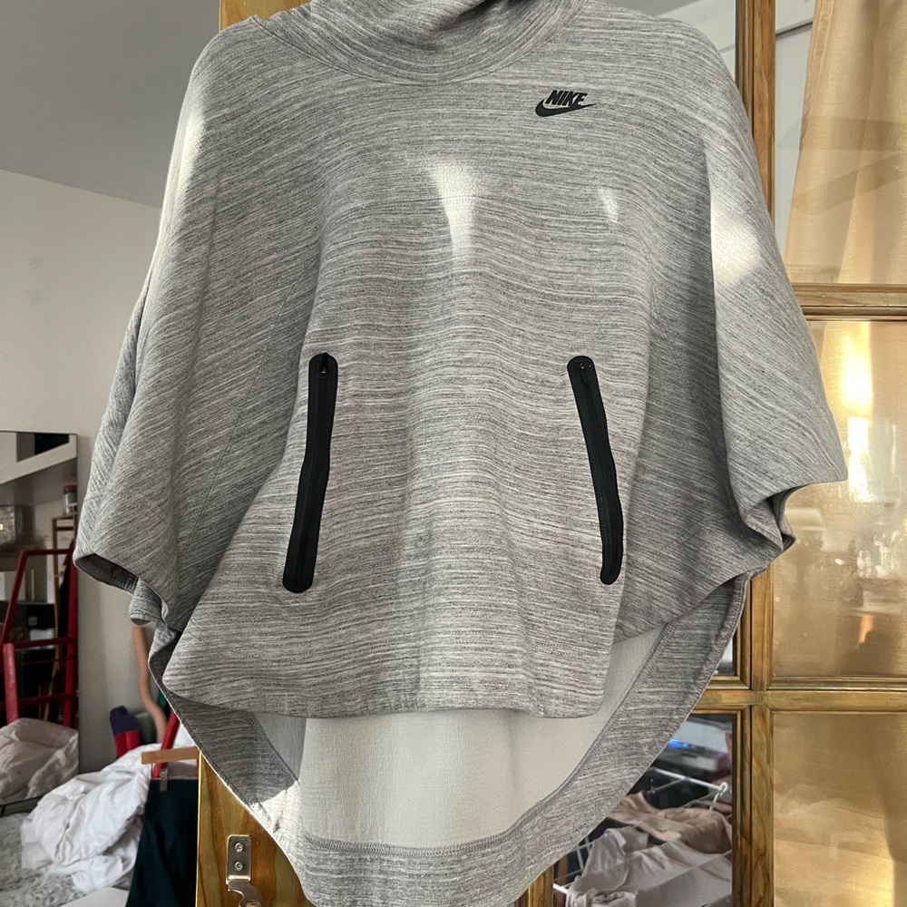 Nike Tech Fleece Gray Poncho with Black Accents
